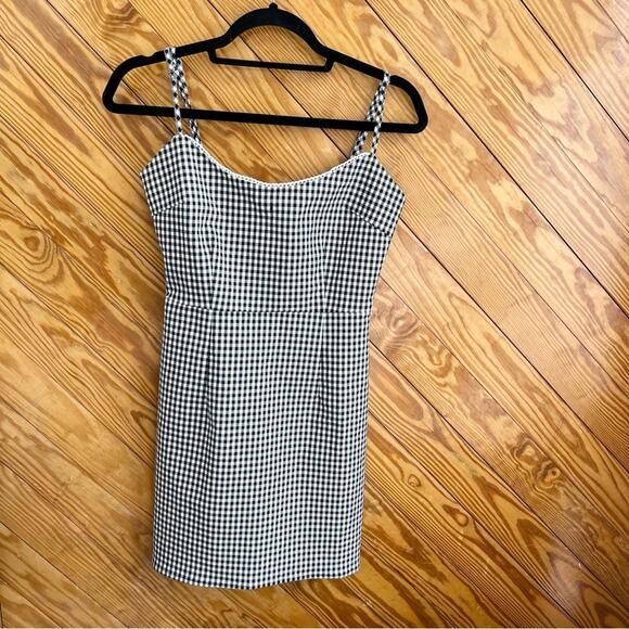 Urban Outfitters Gingham Mini Dress - Picture 5 of 8
